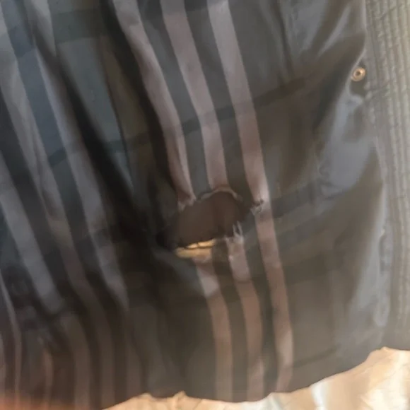 Burburrey winter coat size M - Picture 7 of 10